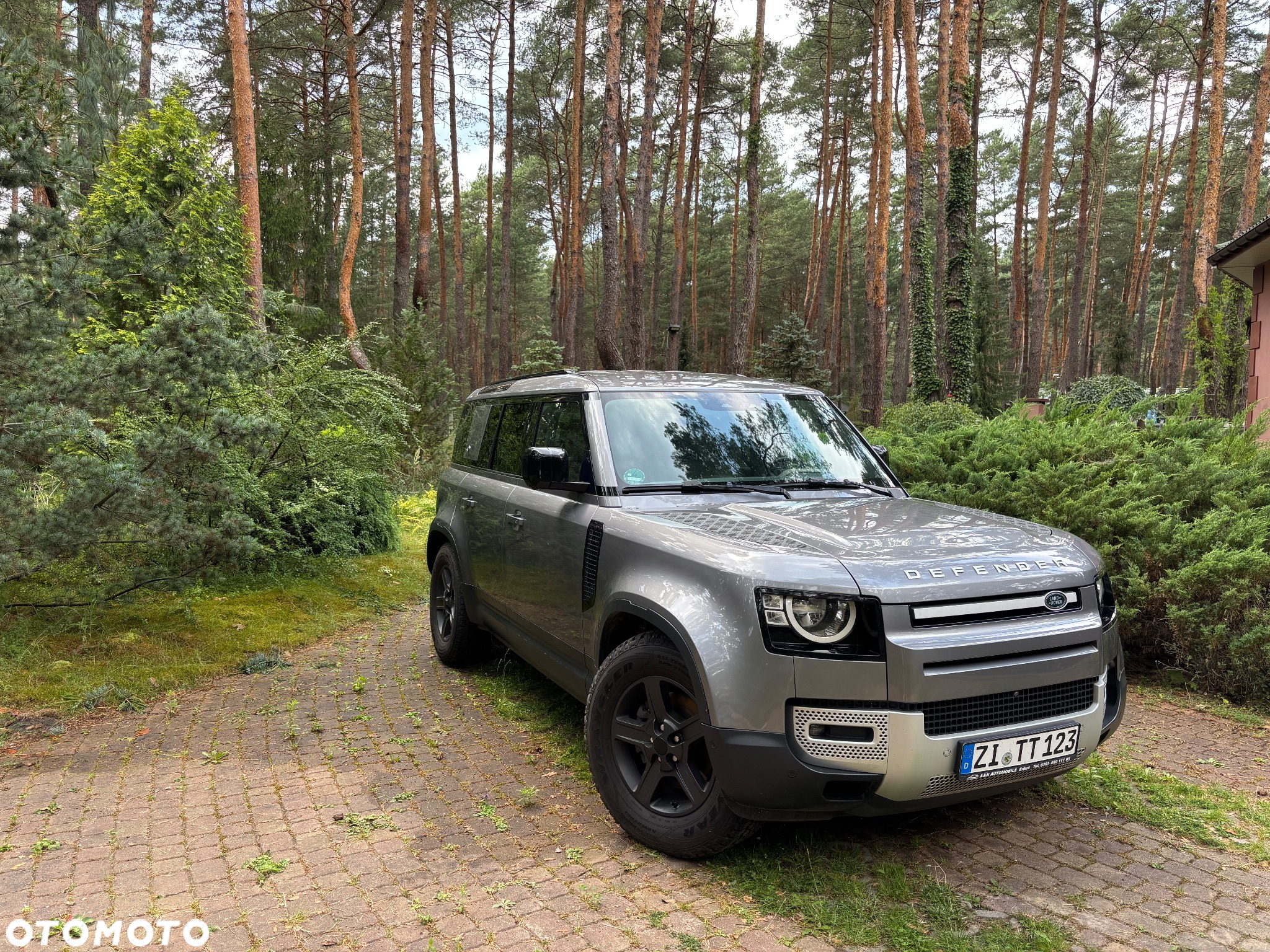 Land Rover Defender 110 2.0 D240 S - 7