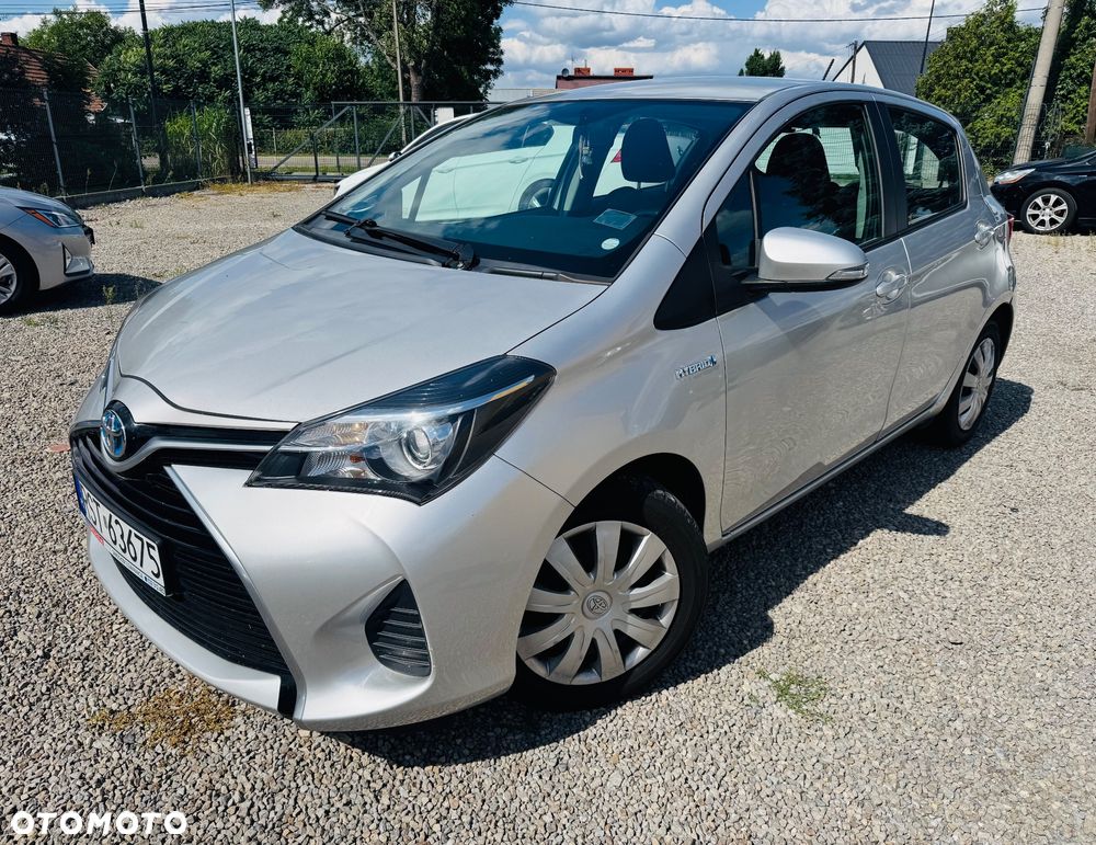 Toyota Yaris - 1