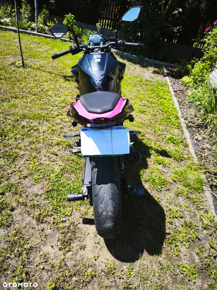 Kawasaki Z - 5