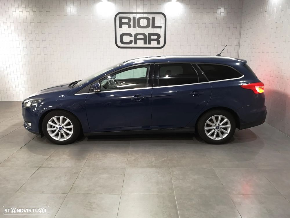 Ford Focus SW 1.5 TDCi EcoBlue Business Aut. - 4