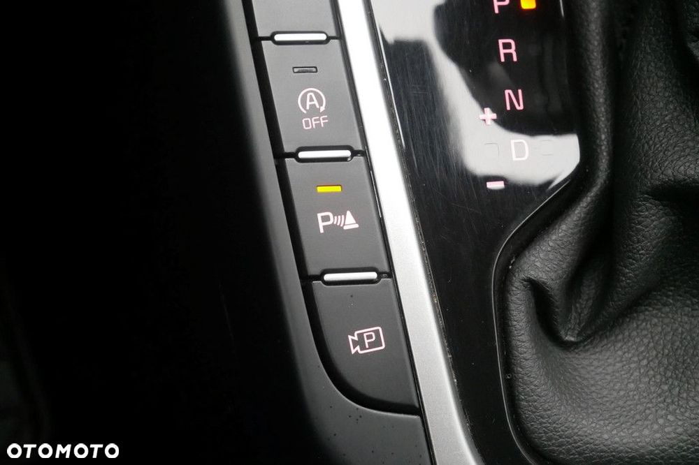 Kia Ceed - 18
