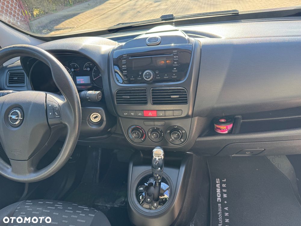 Opel Combo Tour L1H1 Easytronic - 10