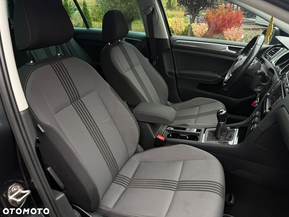 Volkswagen Golf 1.2 TSI BlueMotion Technology Allstar - 25