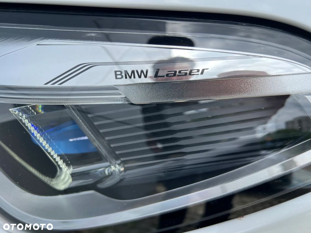 BMW X5 M M50d - 10