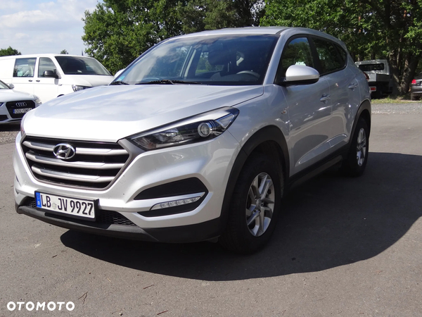 Hyundai Tucson blue 1.7 CRDi 2WD Passion