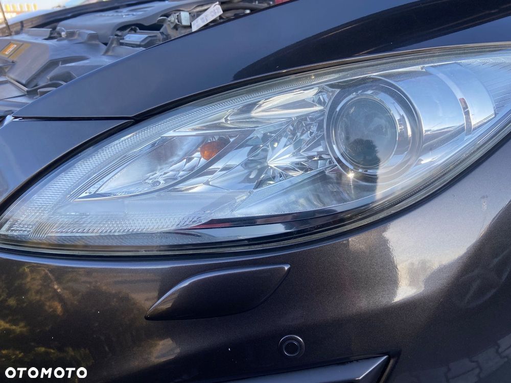 Mazda 6 2.0 Exclusive + - 27