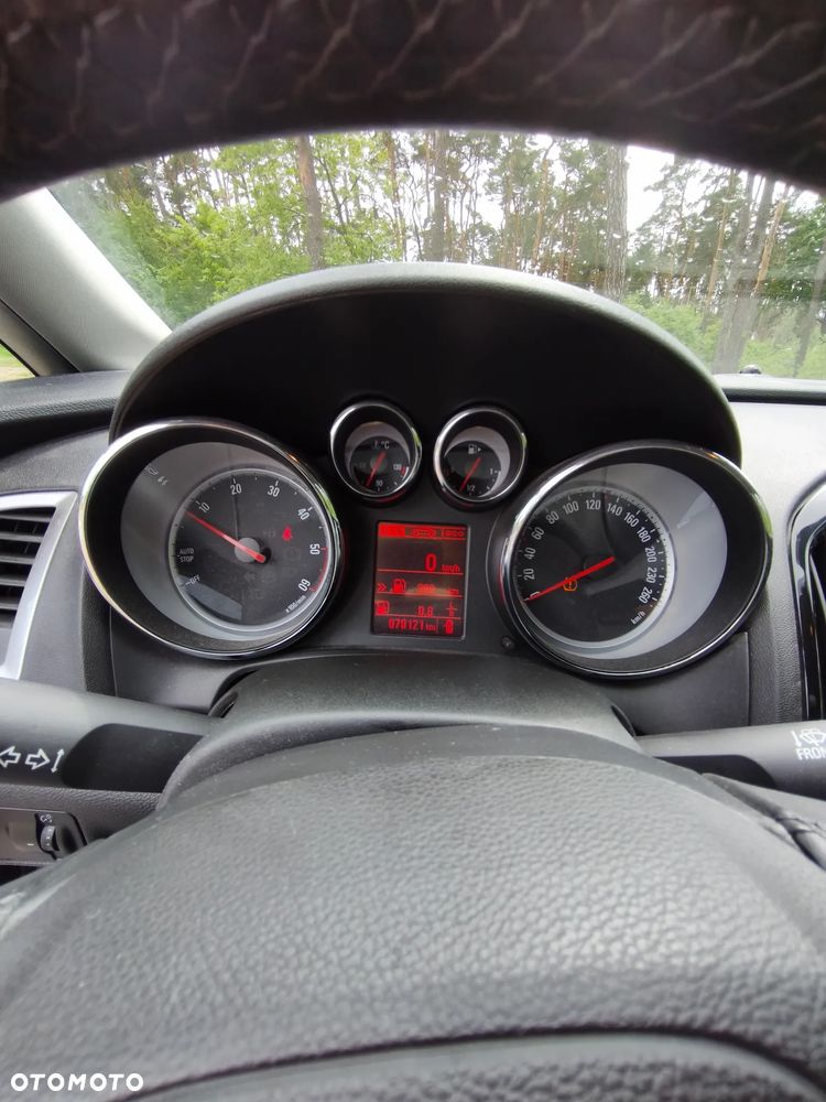 Opel Astra 1.6 CDTI Cosmo - 23