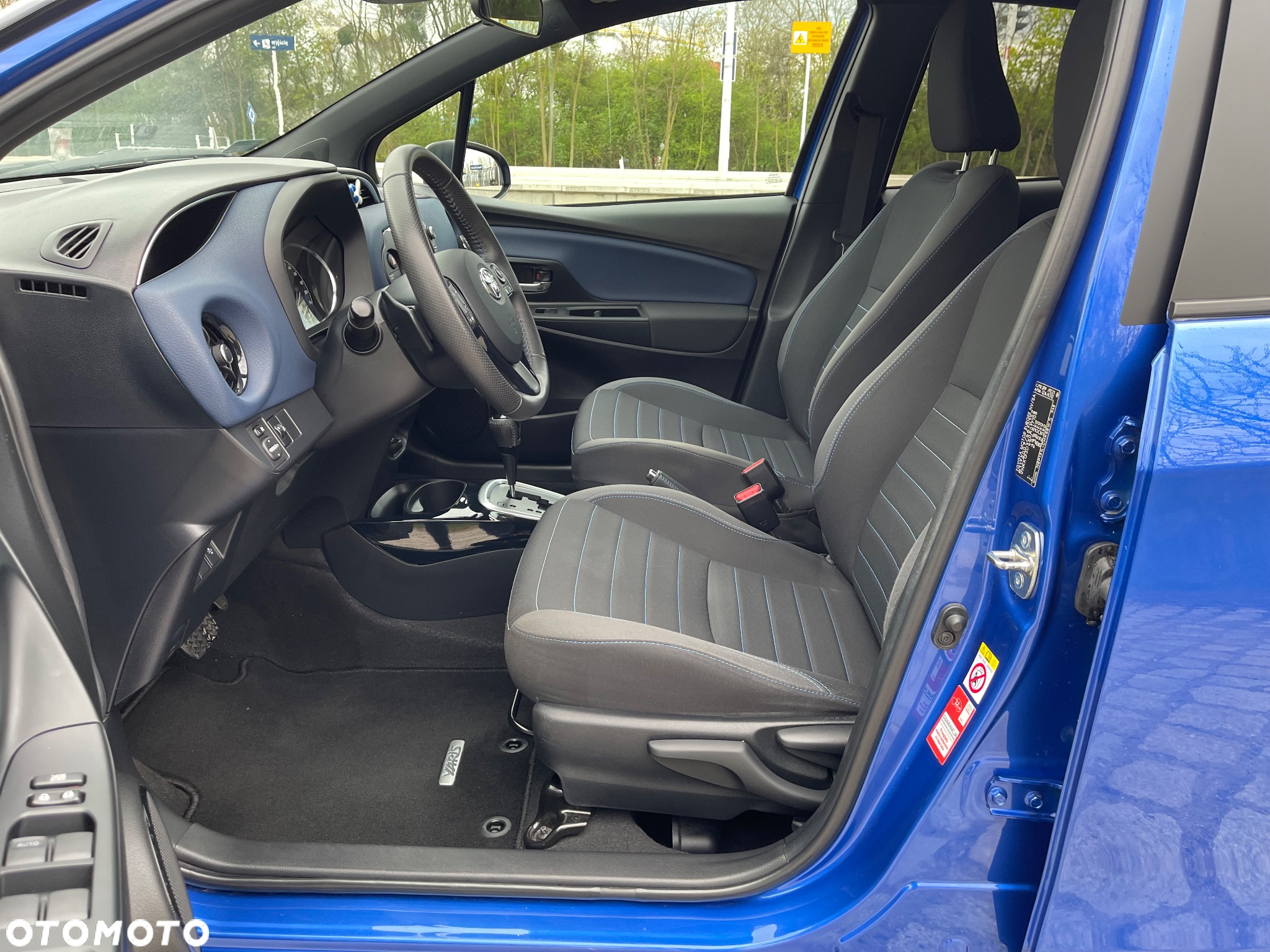Toyota Yaris 1.5 Selection CVT - 11