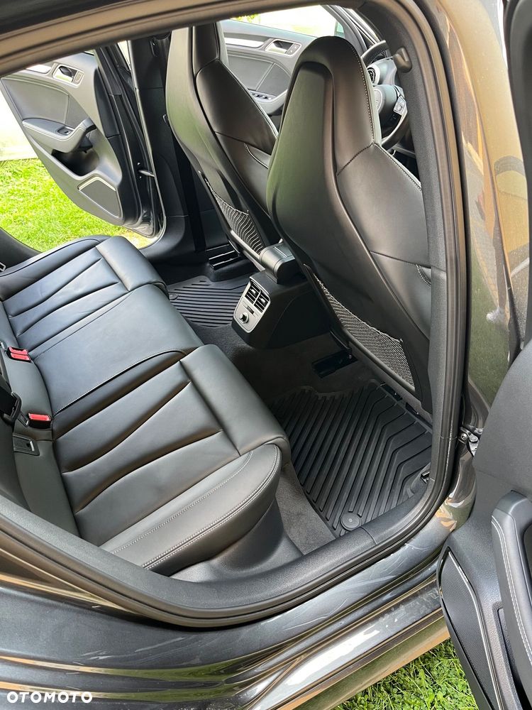 Audi S3 Limousine - 14