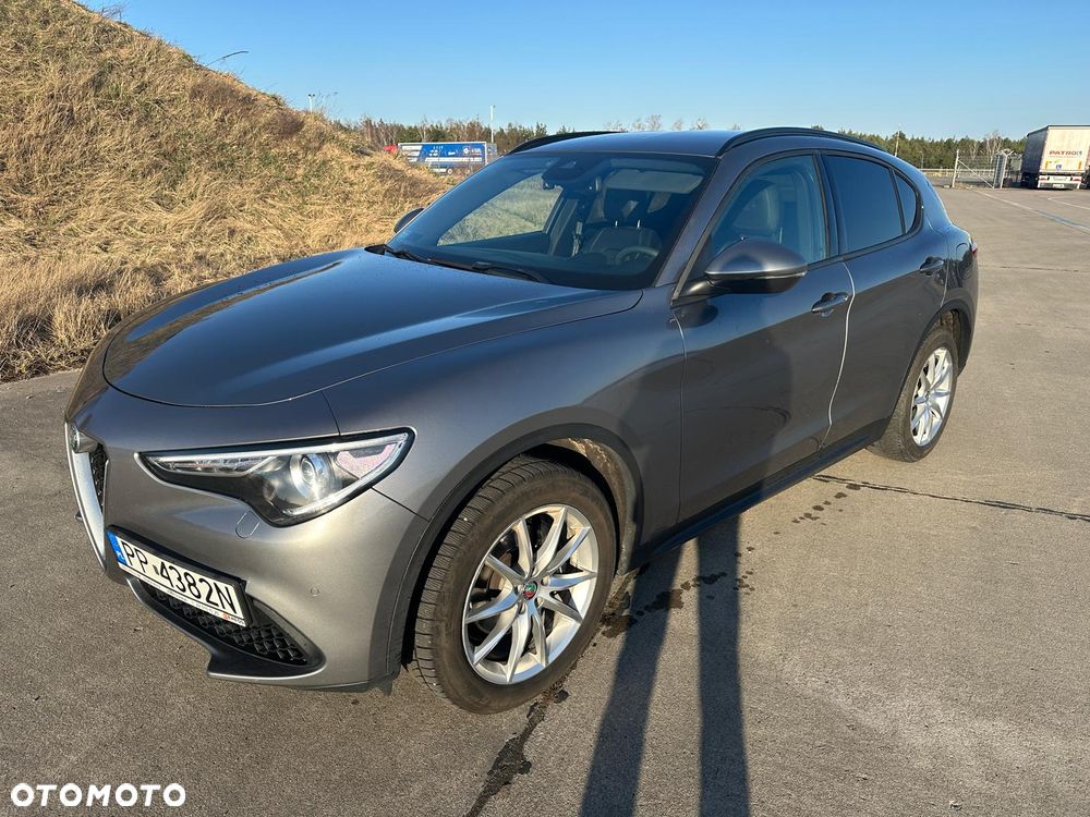 Alfa Romeo Stelvio 2.0 Turbo Executive Q4 - 9
