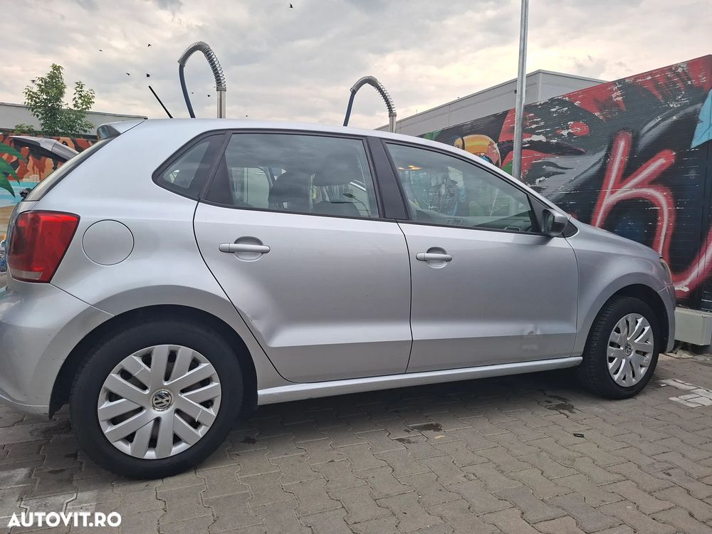 Volkswagen Polo 1.2 Attractive - 11