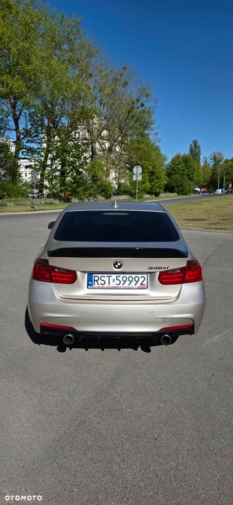 BMW Seria 3 335i xDrive Sport-Aut Luxury Line - 3