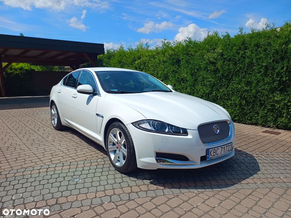 Jaguar XF 2.2 D Luxury - 1