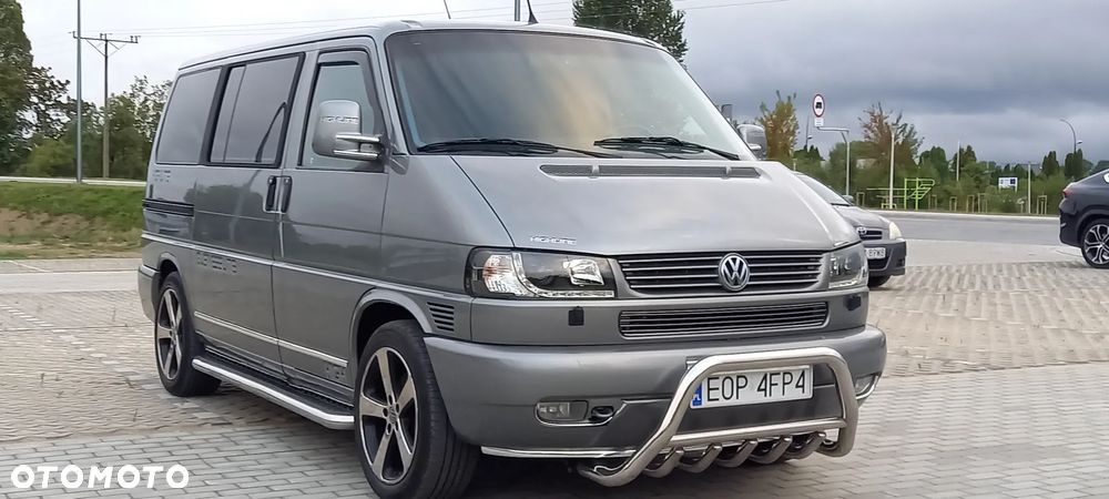 Volkswagen Caravelle Standard - 14
