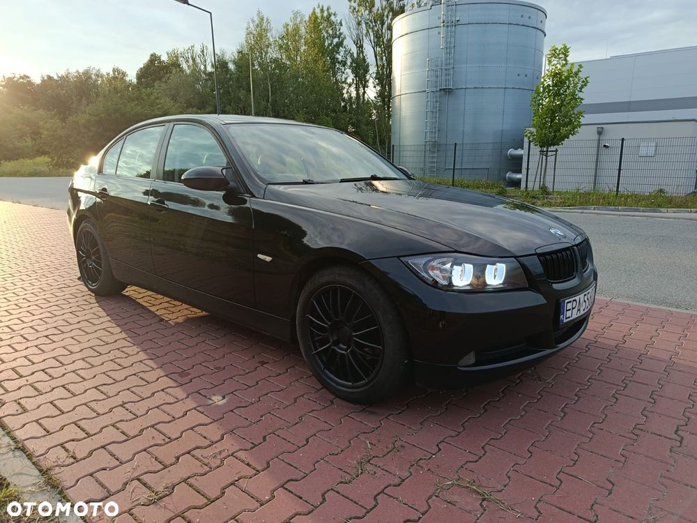 BMW Seria 3 - 1