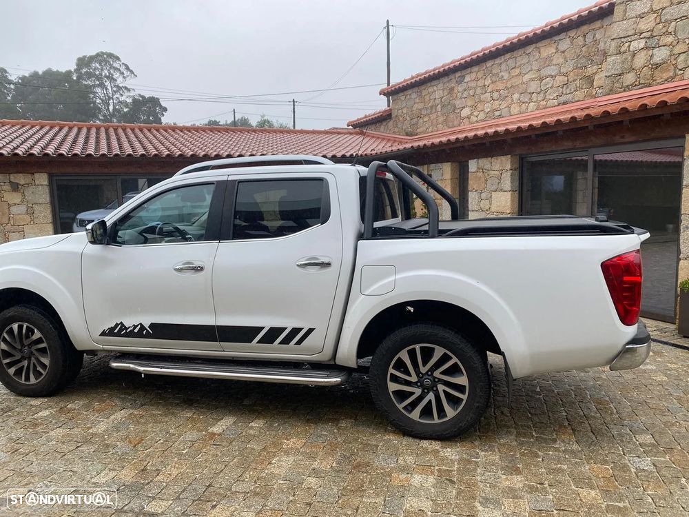 Nissan Navara 2.3 dCi CD 4WD Tekna - 2