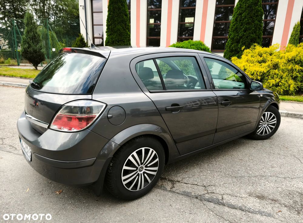 Opel Astra 1.6 Enjoy - 9