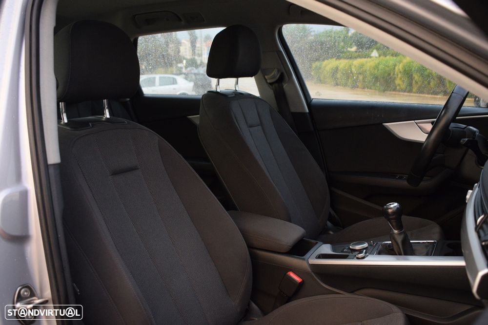 Audi A4 Avant 2.0 TDI Business Line - 16