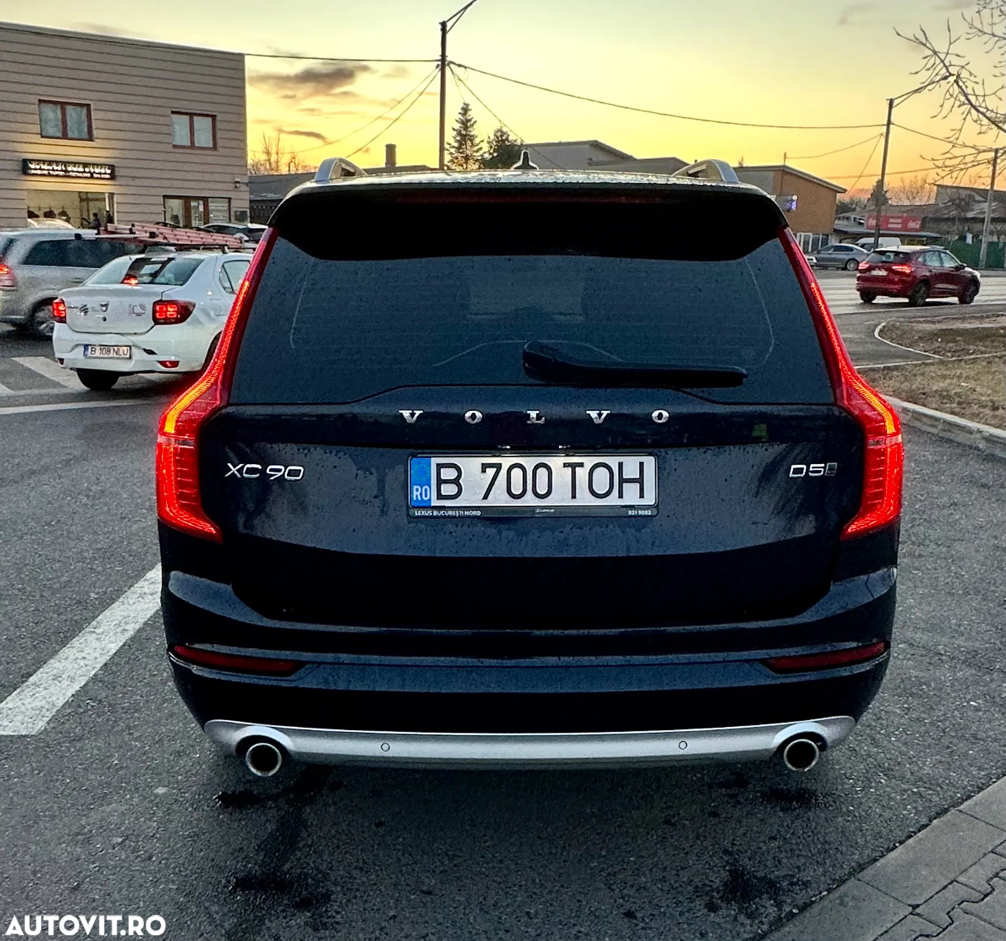 Volvo XC 90 B5 D AWD Geartronic Momentum - 28
