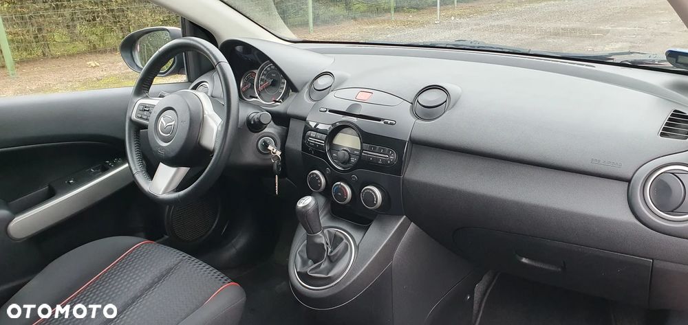 Mazda 2 1.3 Comfort - 13