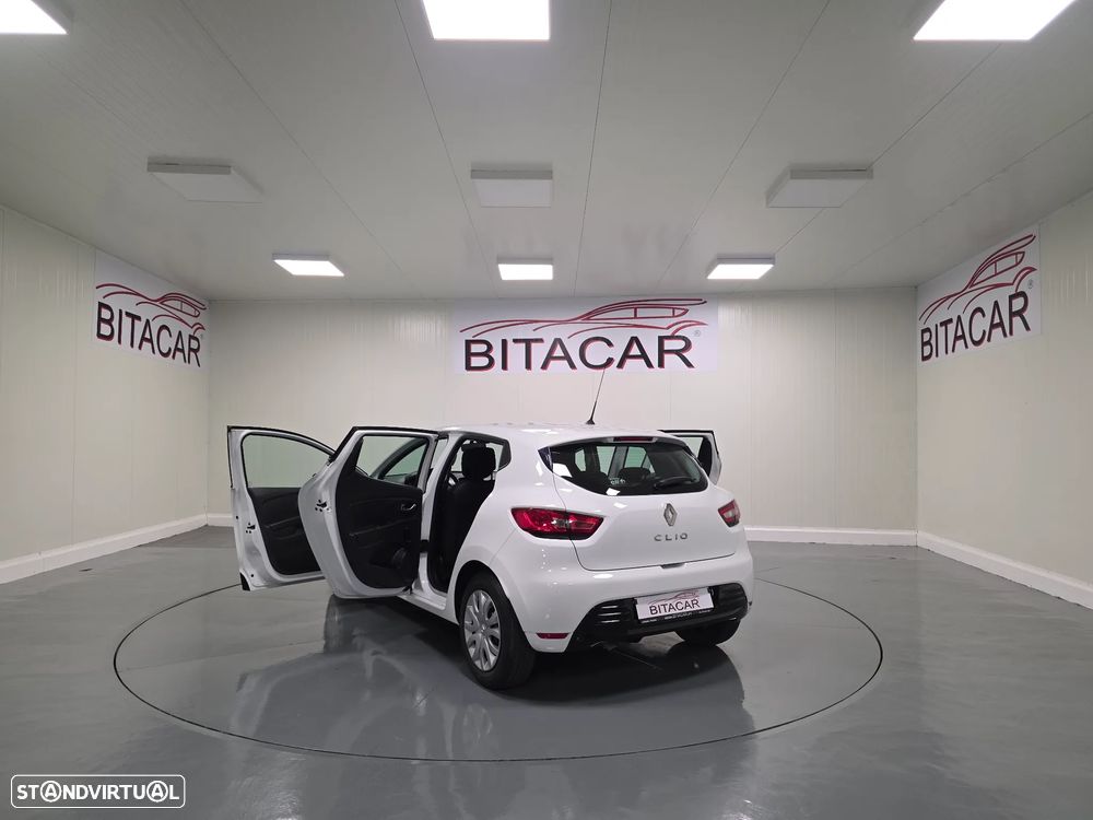 Renault Clio 1.5 dCi Zen - 27