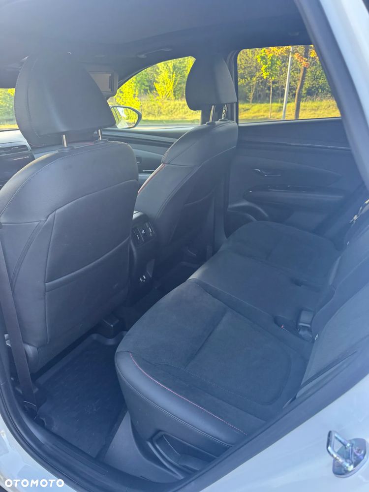 Hyundai Tucson 1.6 T-GDi Executive 2WD - 11