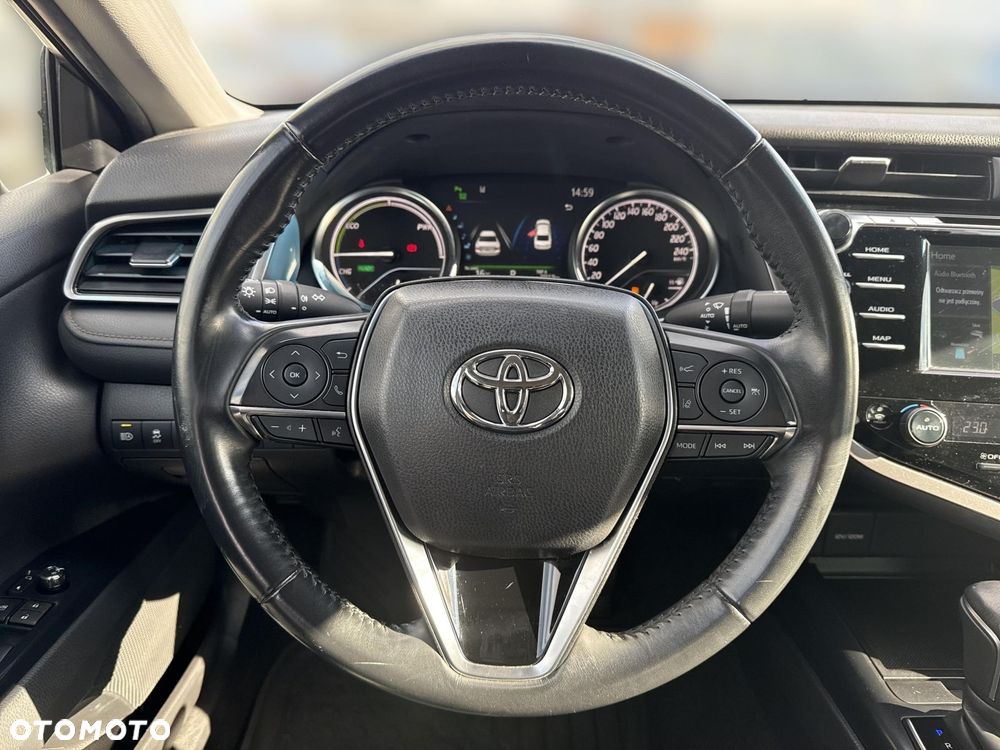 Toyota Camry 2.5 Hybrid Comfort CVT - 12