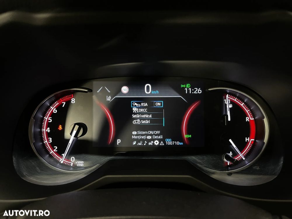 Toyota RAV4 2.0P CVT AWD Luxury - 29