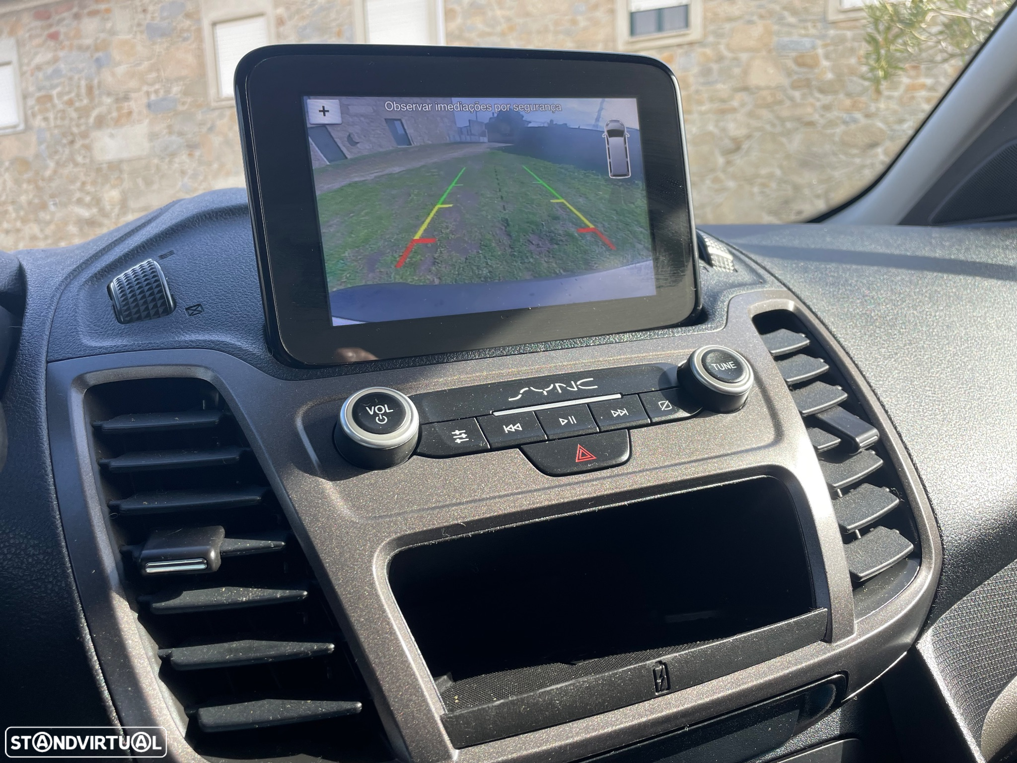 Ford Transit Connect 3 lugares 100 CV - 16
