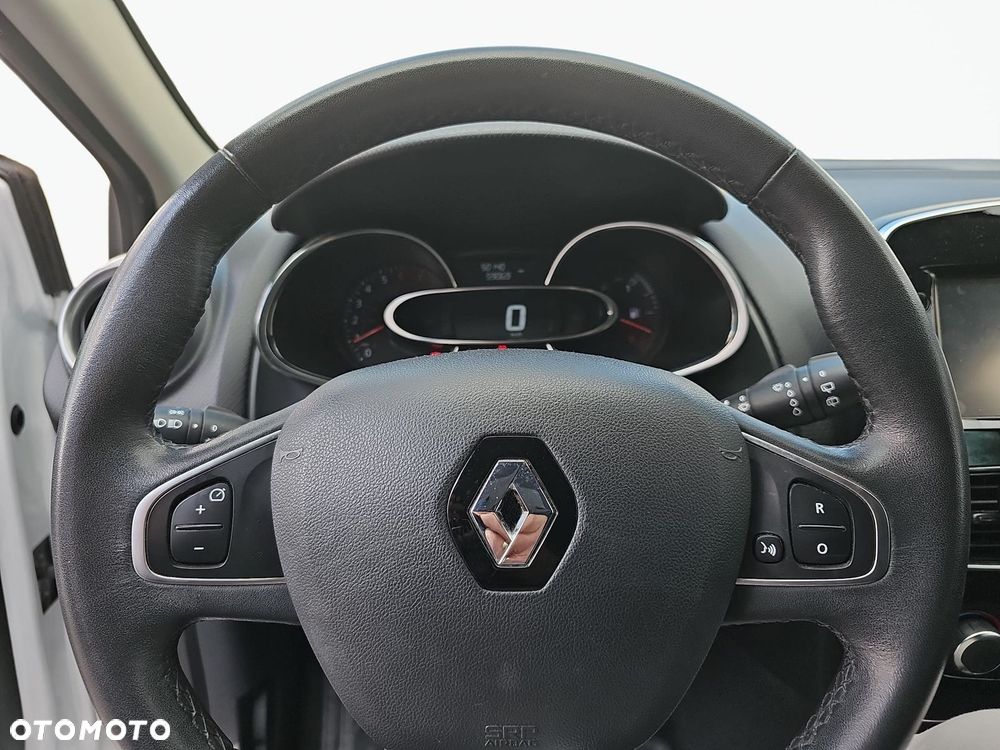 Renault Clio 1.2 16V Limited EU6 - 11