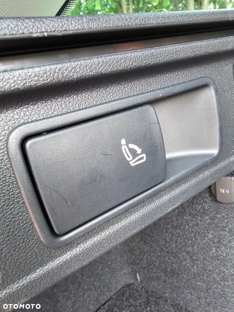 Skoda Octavia 2.0 TDI DSG Soleil - 23