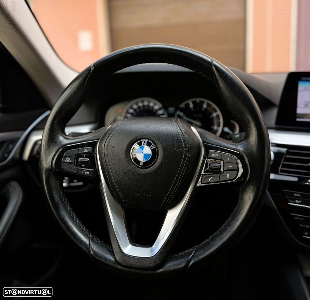 BMW 520 d Line Luxury Auto - 11