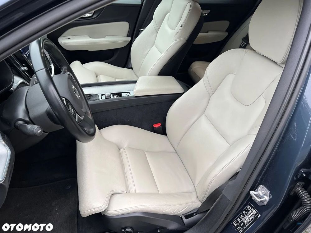 Volvo V60 - 14