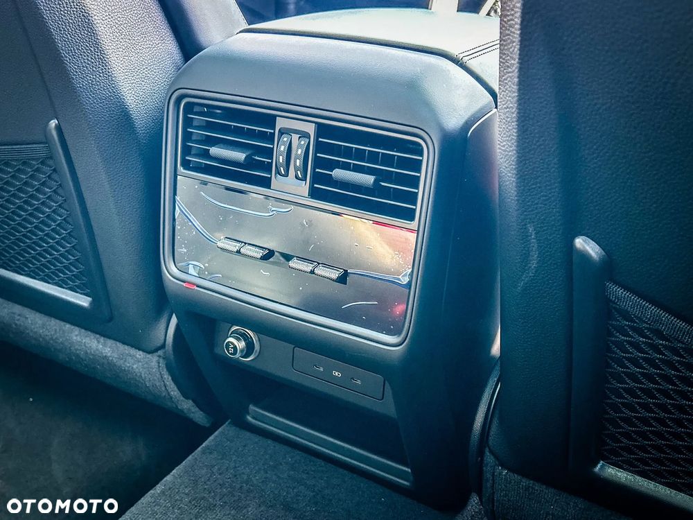 Porsche Cayenne Standard - 21