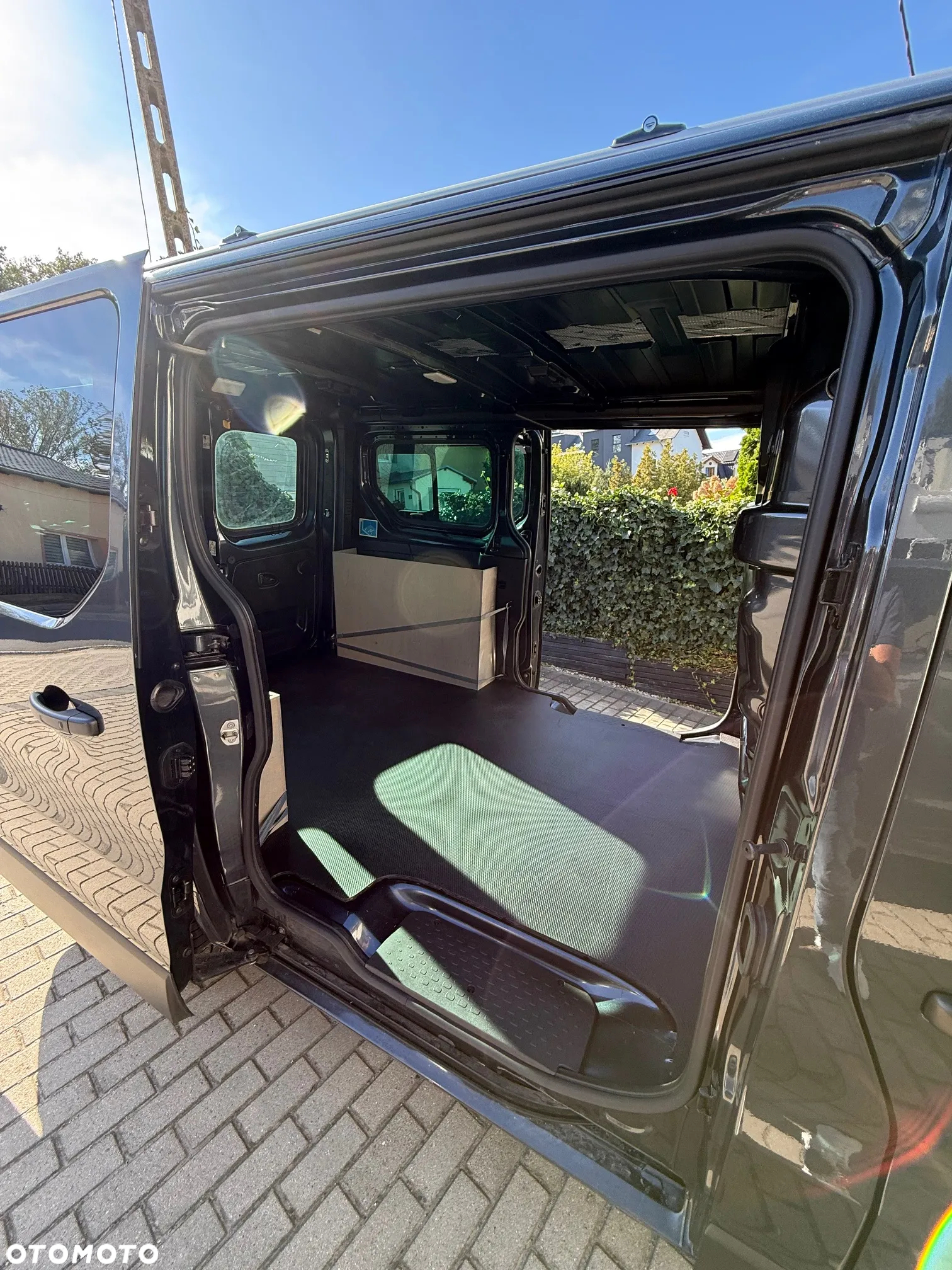 Renault Trafic - 23