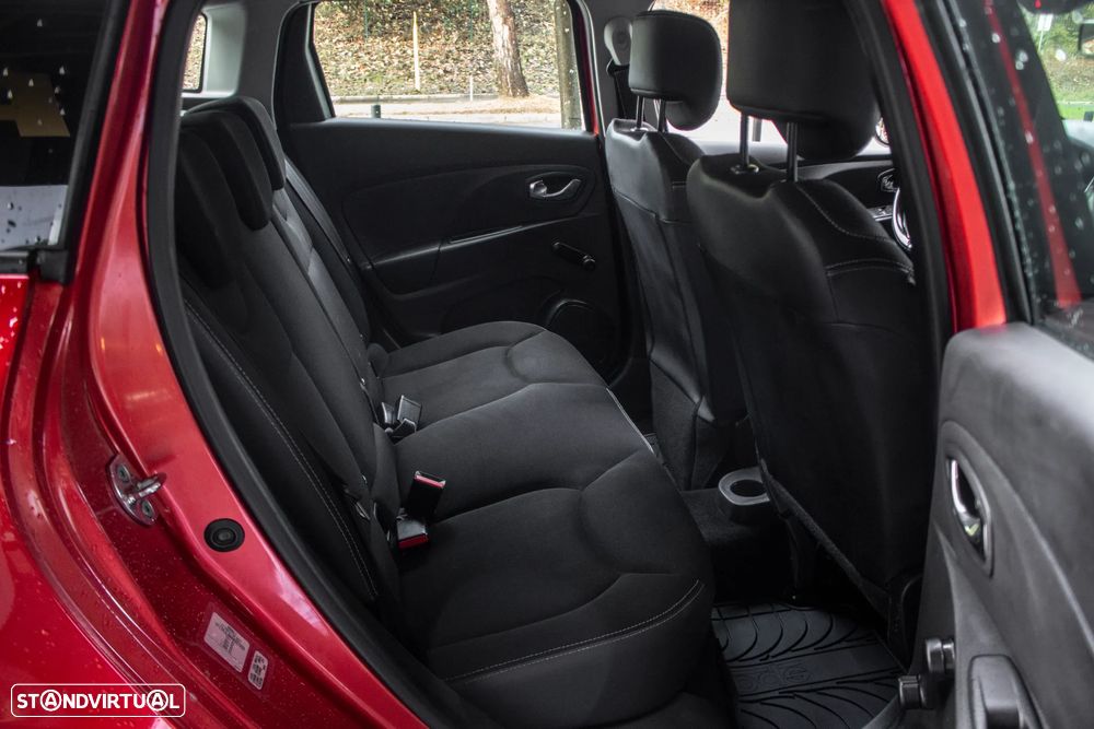 Renault Clio Sport Tourer 1.5 dCi Limited - 29