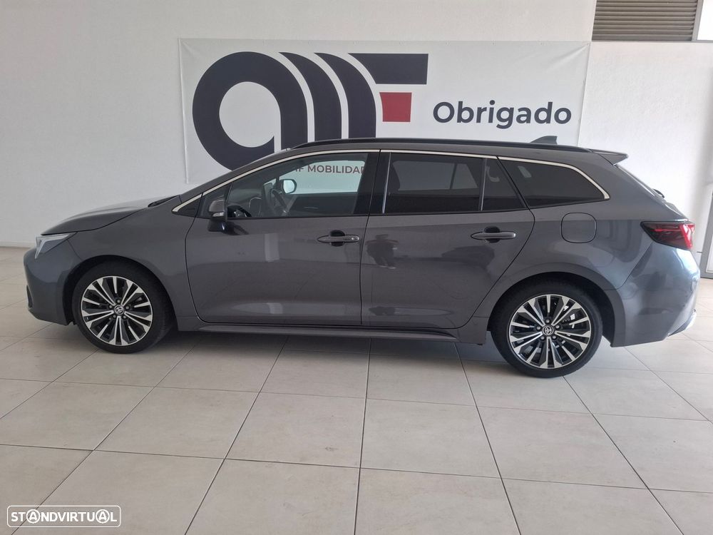 Toyota Corolla Touring Sports 1.8 Hybrid Comfort Plus - 4