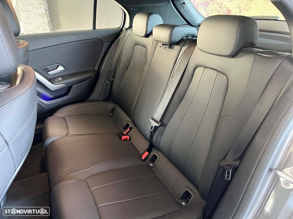 Mercedes-Benz A 250 e 8G-DCT Style - 25