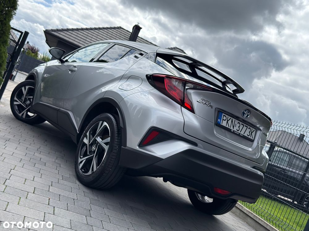 Toyota C-HR - 14
