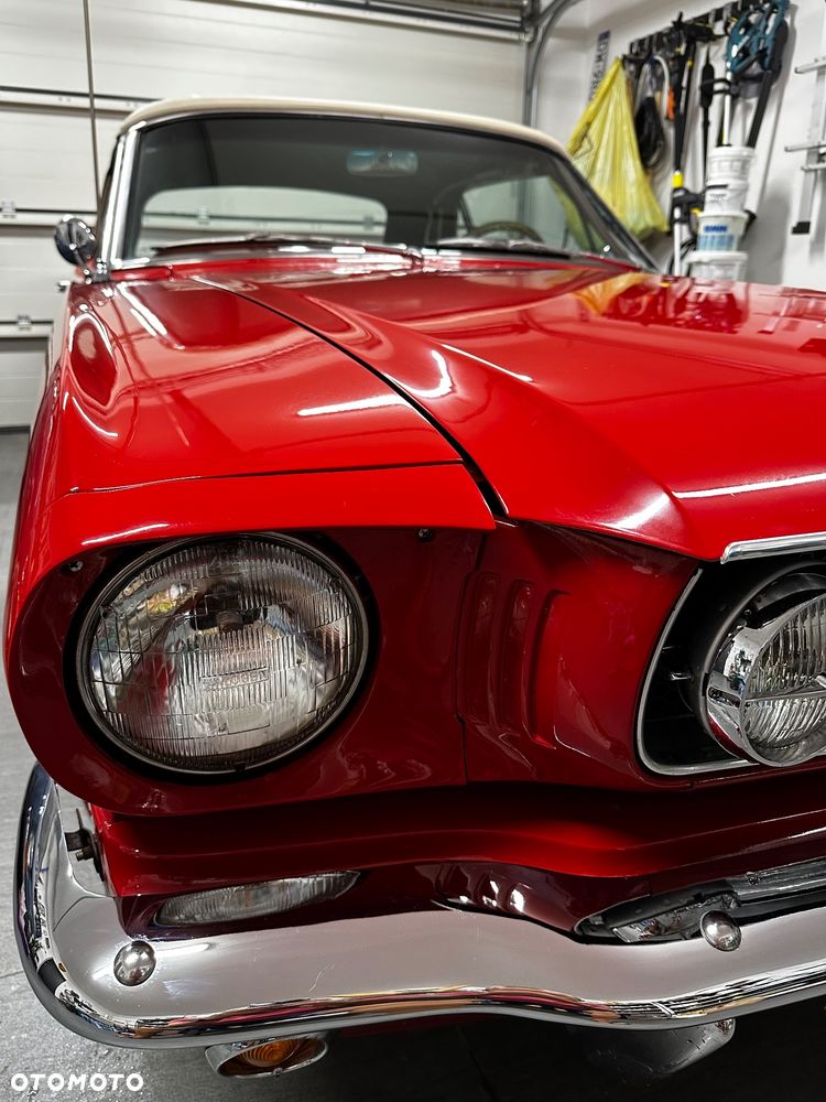 Ford Mustang - 9