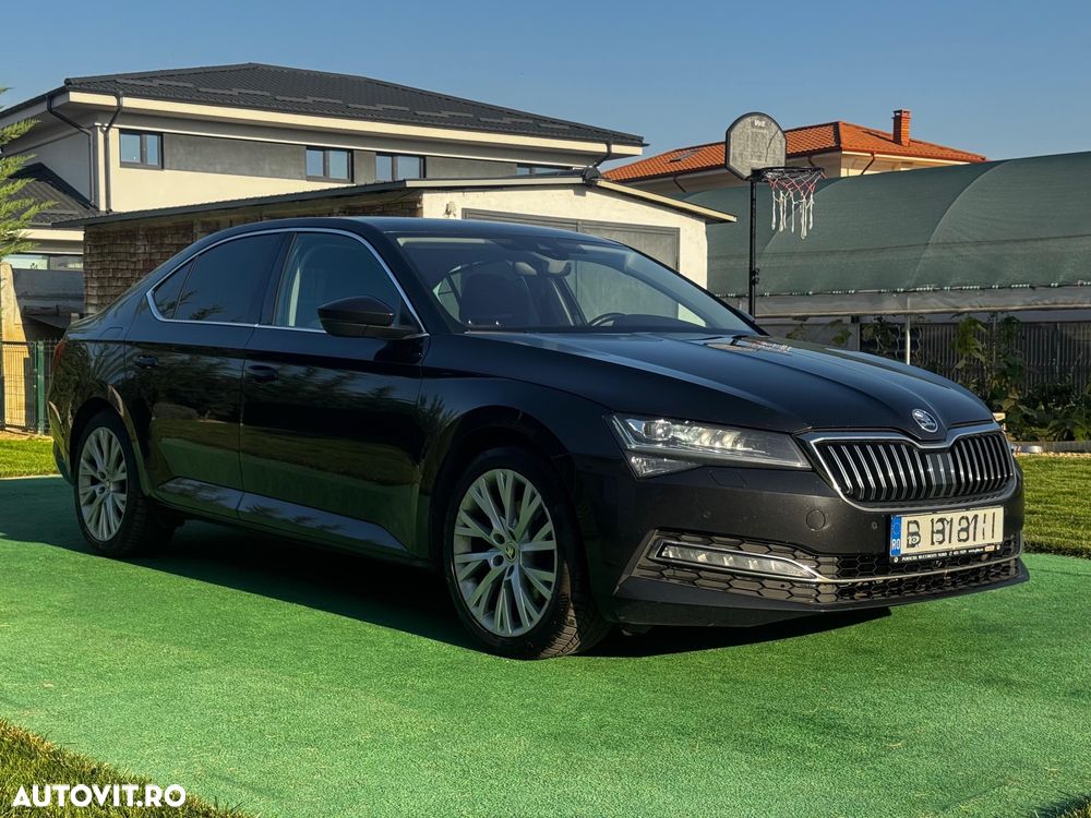 Skoda Superb 2.0 TDI 4X4 DSG Style - 4