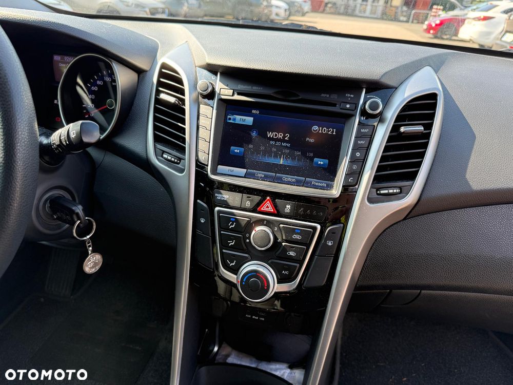 Hyundai i30 1.4 Passion - 6