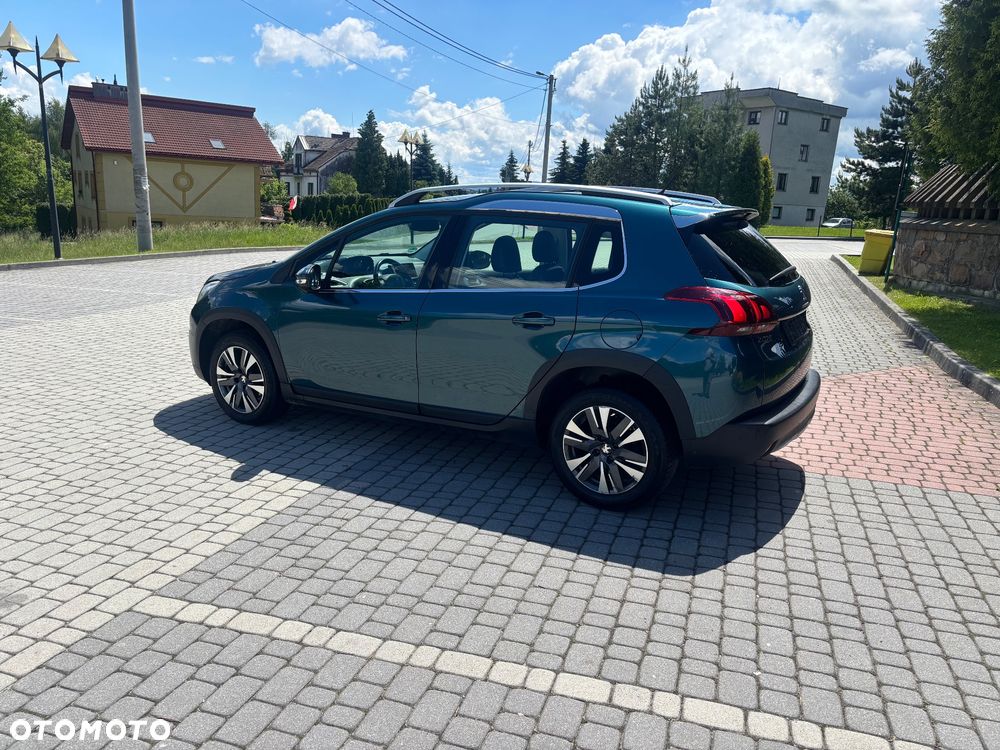 Peugeot 2008 PureTech 130 Allure - 12