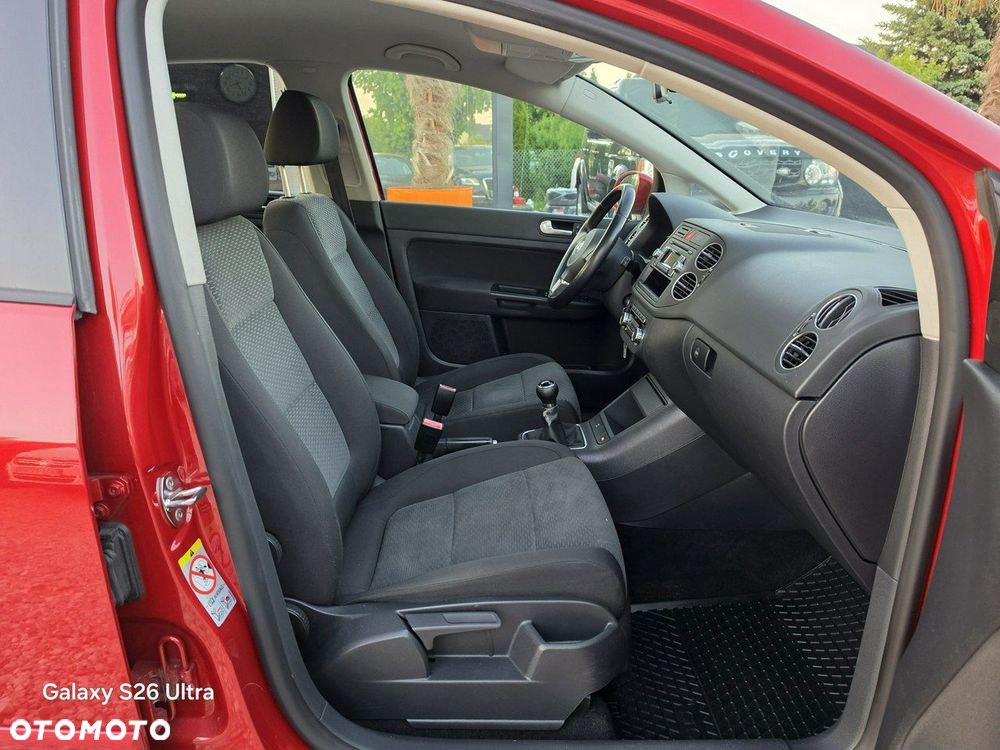 Volkswagen Golf Plus - 32