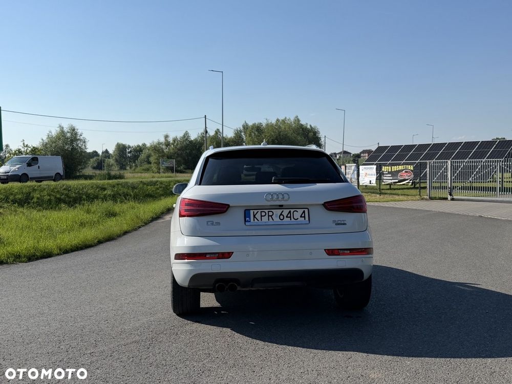 Audi Q3 2.0 TFSI Quattro S tronic sport - 8