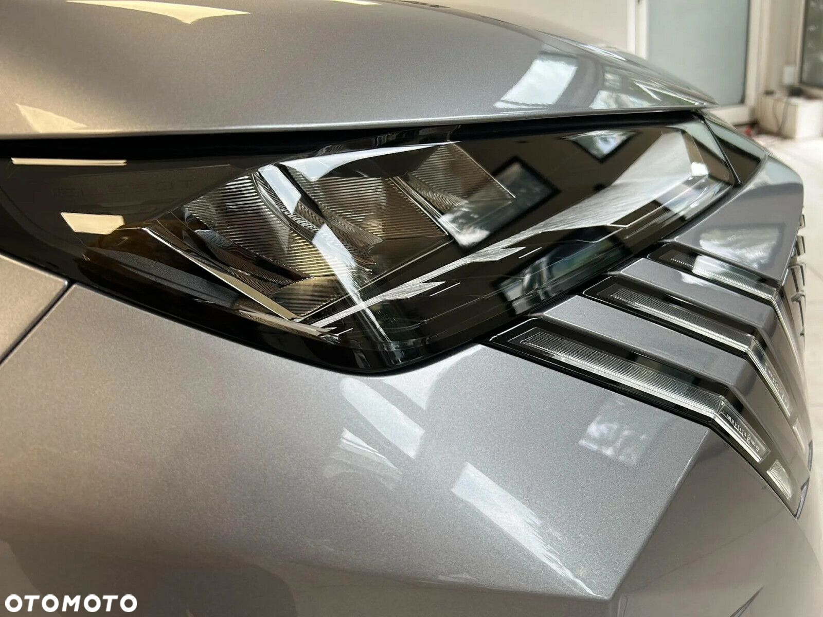 Peugeot 5008 - 18