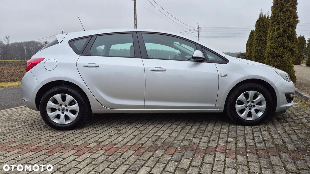 Opel Astra 1.7 CDTI Enjoy - 2