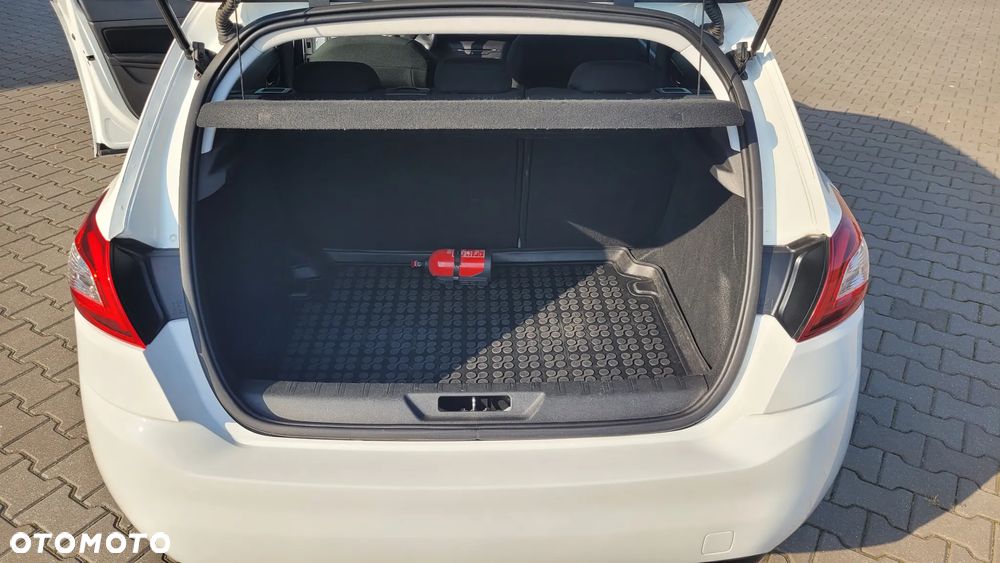 Peugeot 308 1.6 HDi Access - 12