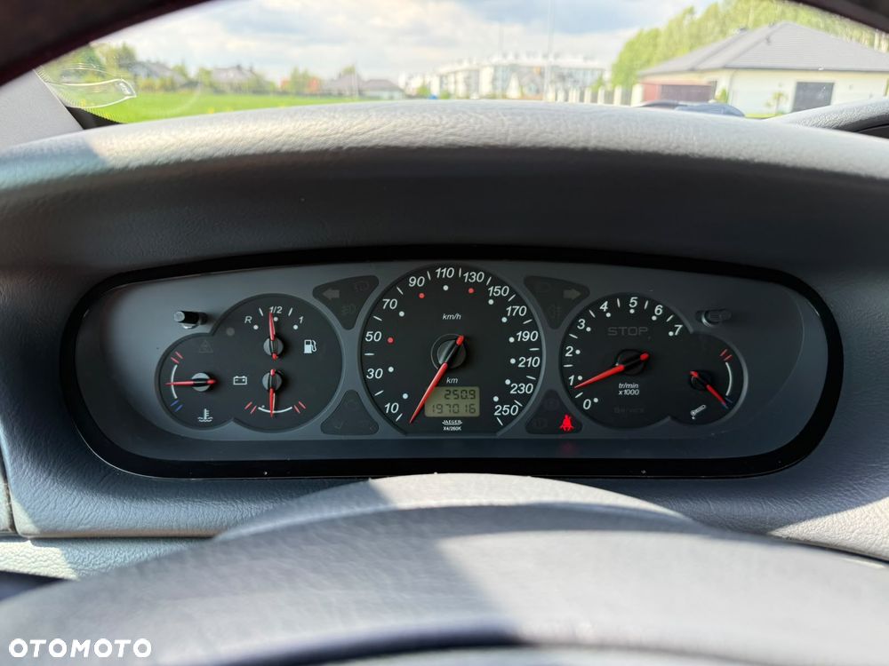 Citroën C5 2.0i 16V Prestige - 7
