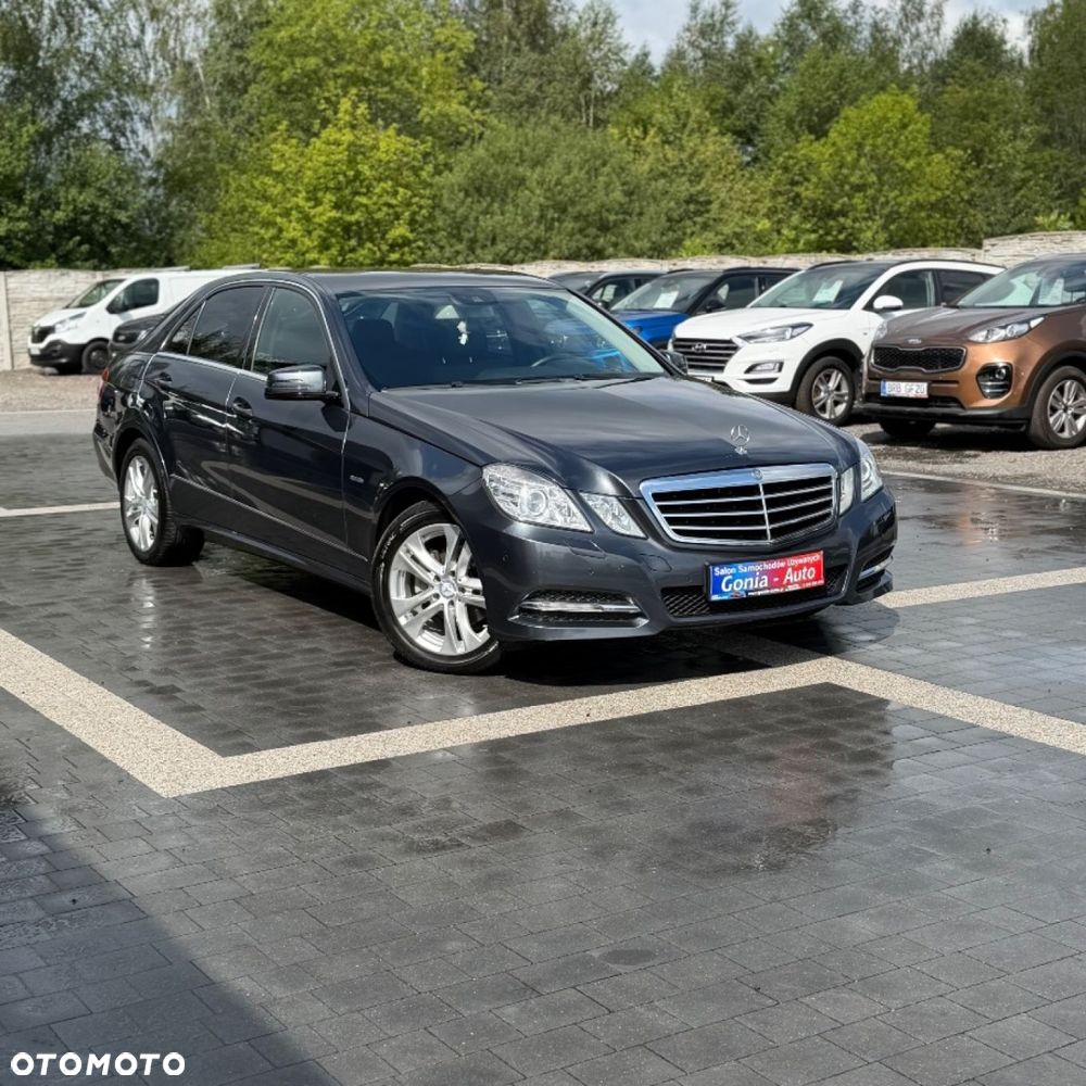 Mercedes-Benz Klasa E - 2